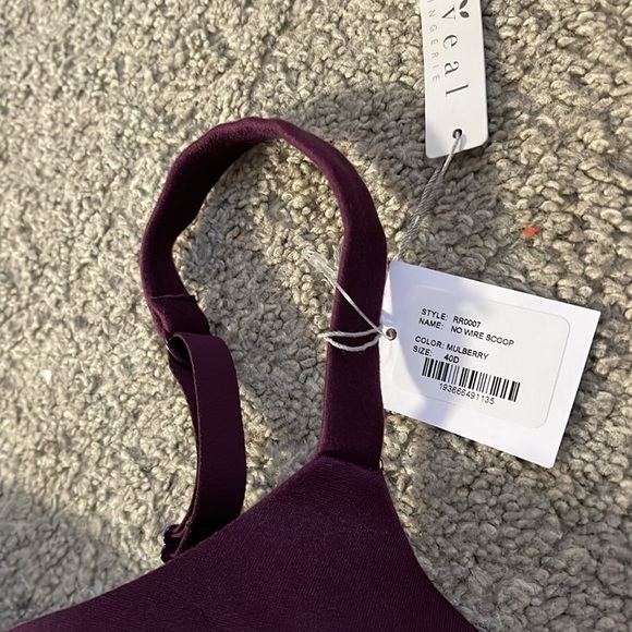2pk - Reveal Womens The Perfect Wireless Bra Style-RR0007
- Mulberry - 40D - Picture 3 of 5